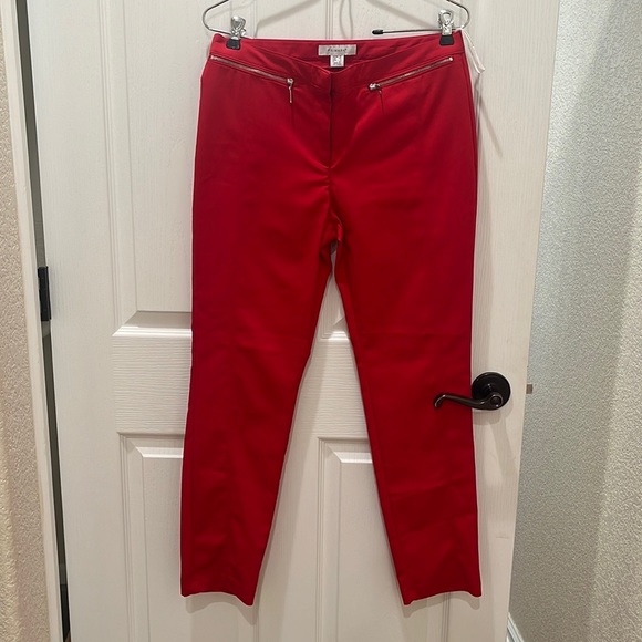 NWOT Primark Red Formal Pants
Zippers for style and Design - Picture 1 of 12